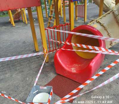 Ремонт резиного покрытия детской площадки