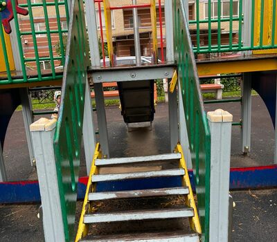 Ремонт оборудования детской площадки